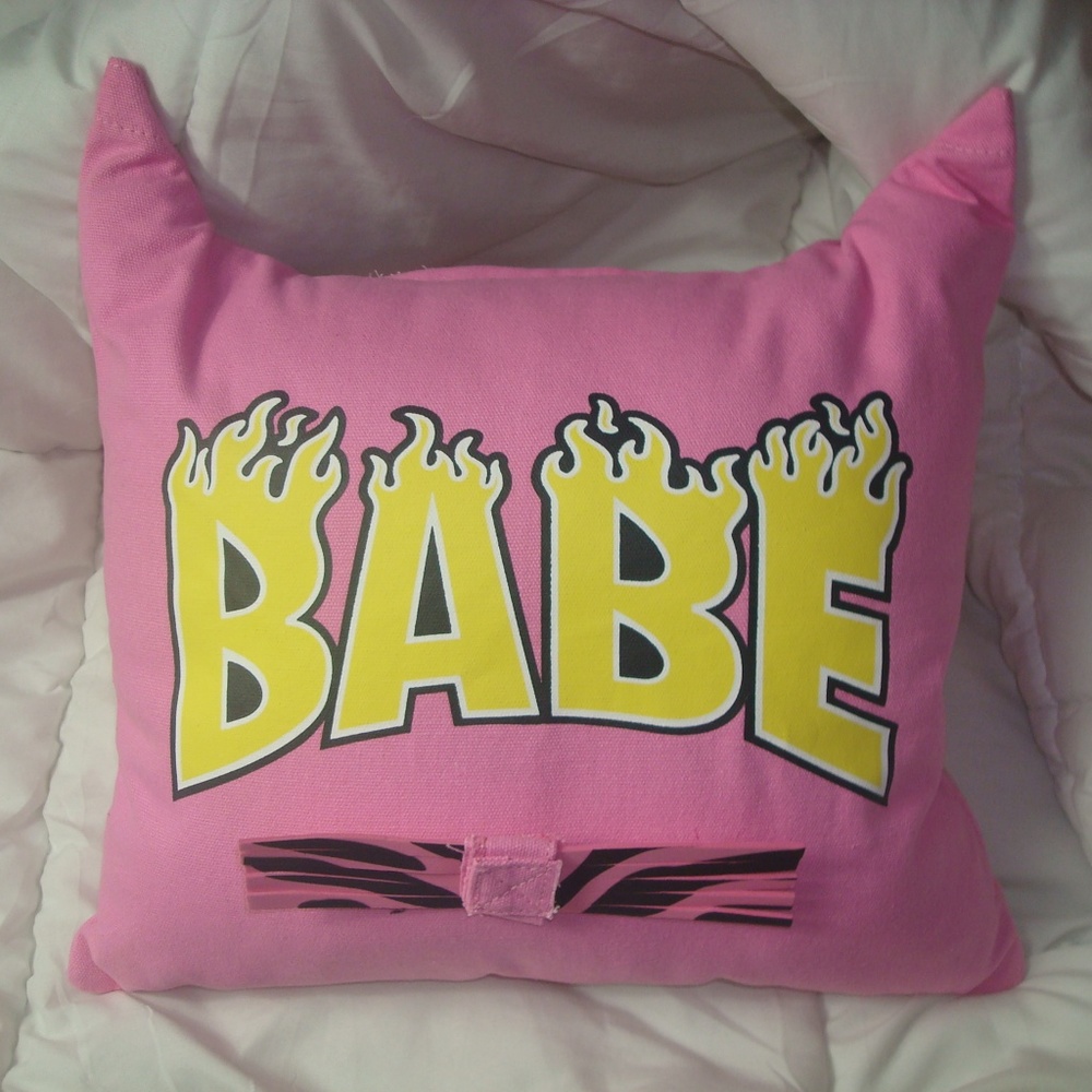 cat throw pillow - Picture 8 of 8